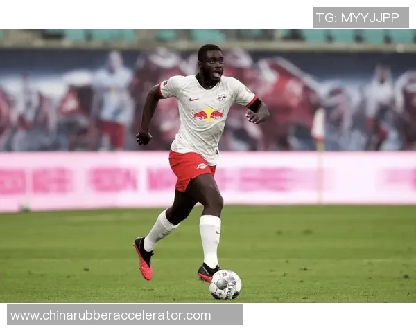 2020欧冠小组赛莱比锡红牛对阵曼联精彩回顾与战术分析